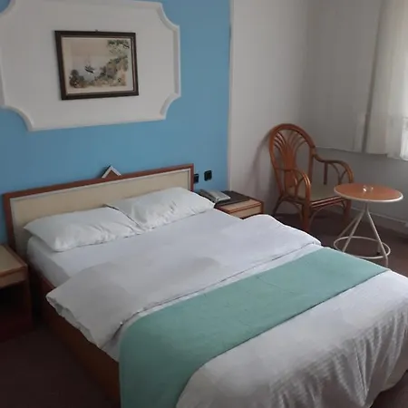 Huzur Motel